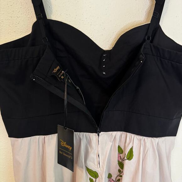 Hot Topic Her Universe Disney Sleeping Beauty Floral Retro Dress Briar Rose 3X - Picture 2 of 10